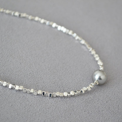 Classic Silver Necklace with Timeless Appeal