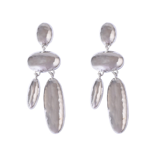 Charming Piece for Any Occasion