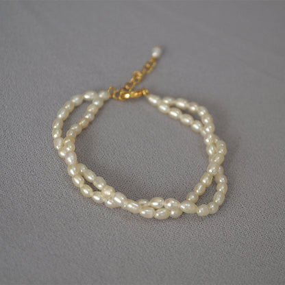 Romantic Pearl Necklace for Special Moments