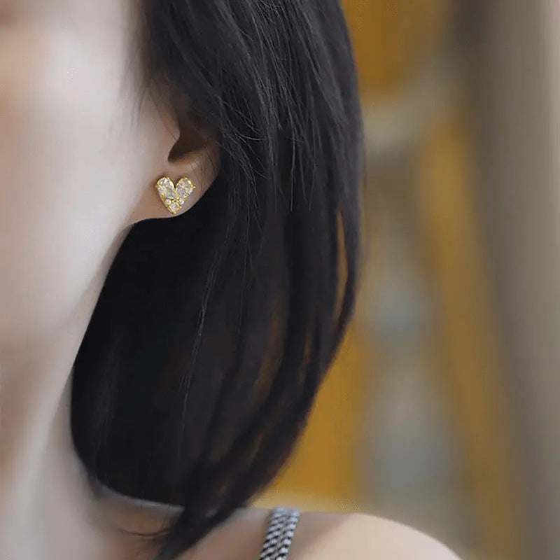 Romantic Pearl Earring for Special Moments