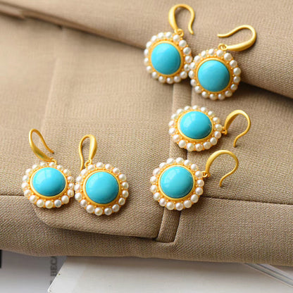 Beautiful Silver Earring with Unique Style