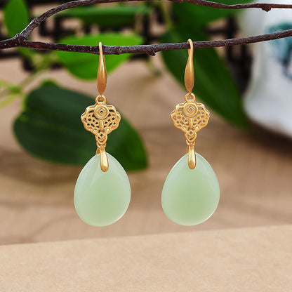 Stunning Gold Earring for Daily Wear