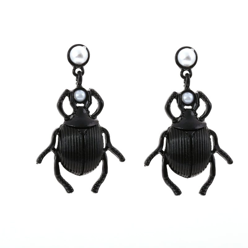 Elegant Gold Earring for Every Occasion
