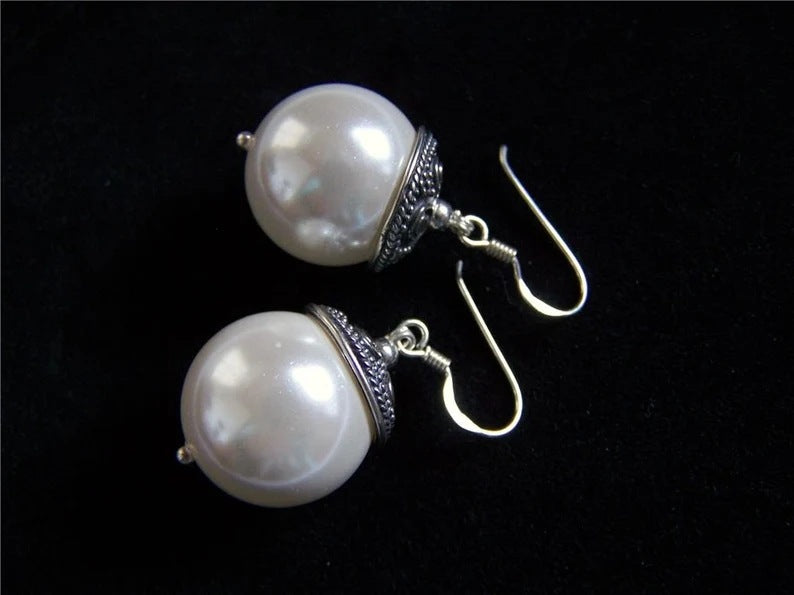Vintage Handmade Pearl Earring