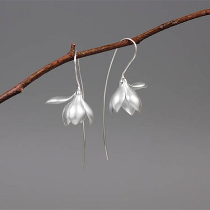 Beautiful Silver Earring with Unique Style