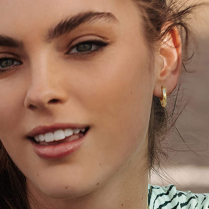 Classic Earring with Timeless Appeal