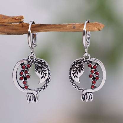 Romantic Silver Earring for Special Moments