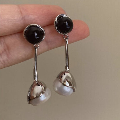 Charming Pearl Earring for Any Occasion