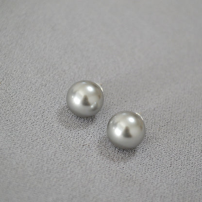 Romantic Silver Earring for Special Moments