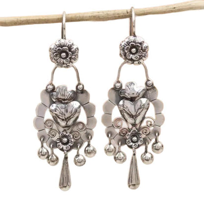 Romantic Earring for Special Moments