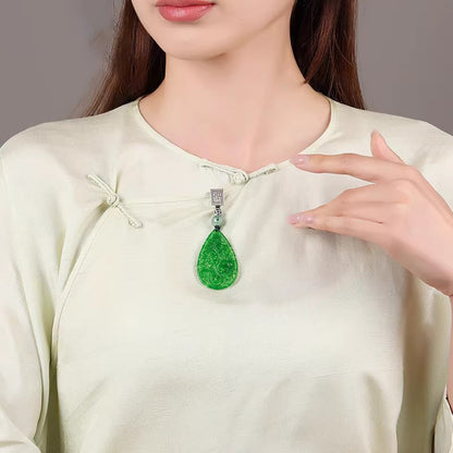 Beautiful Silver Pendant with Unique Style