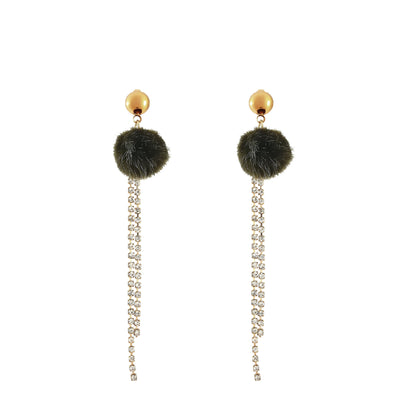 Stunning Pearl Earring for Daily Wear