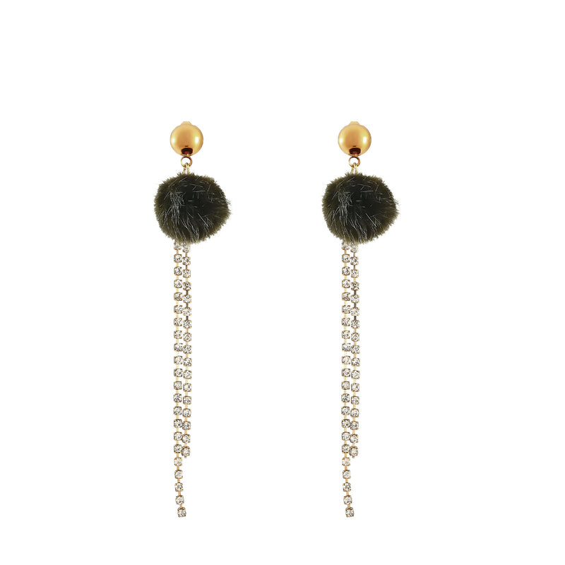 Stunning Pearl Earring for Daily Wear