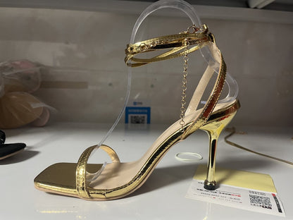 Chic Orthopedic Sandals with Unique Design