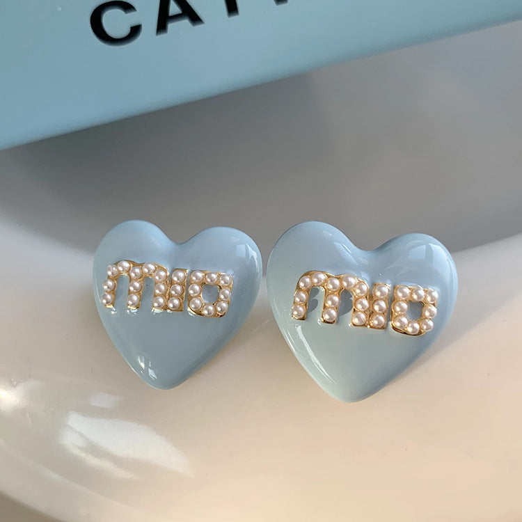 Stunning Pearl Earring for Daily Wear