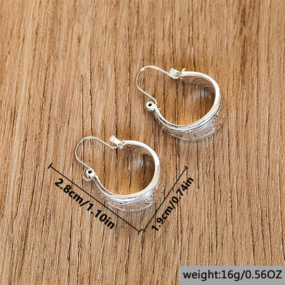 Beautiful Silver Earring with Unique Style