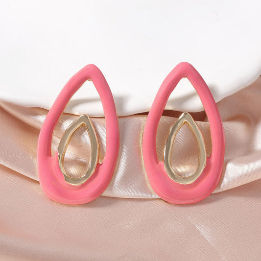 Charming Earring for Any Occasion