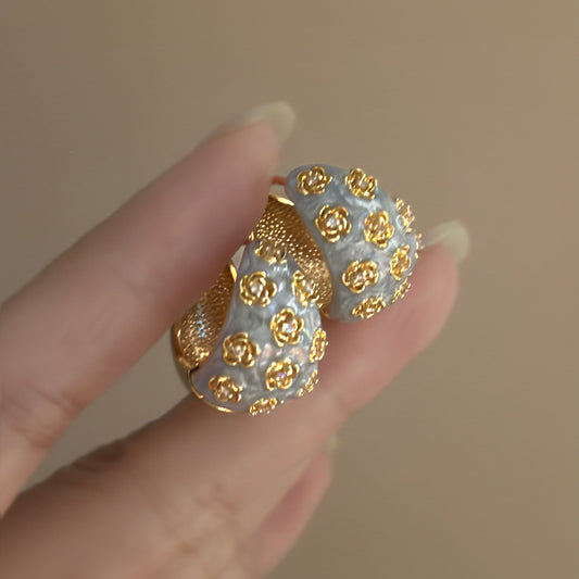 Classic Earring with Timeless Appeal