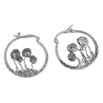 Charming Silver Earring for Any Occasion