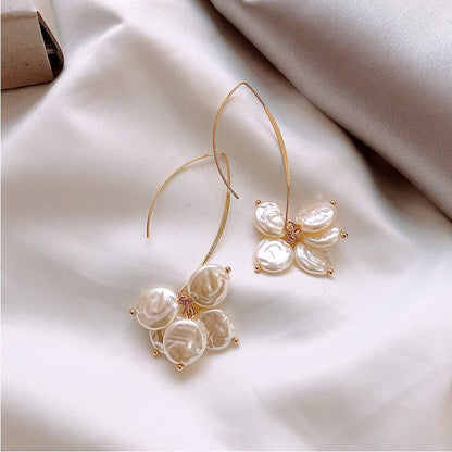 Classic Pearl Earring with Timeless Appeal