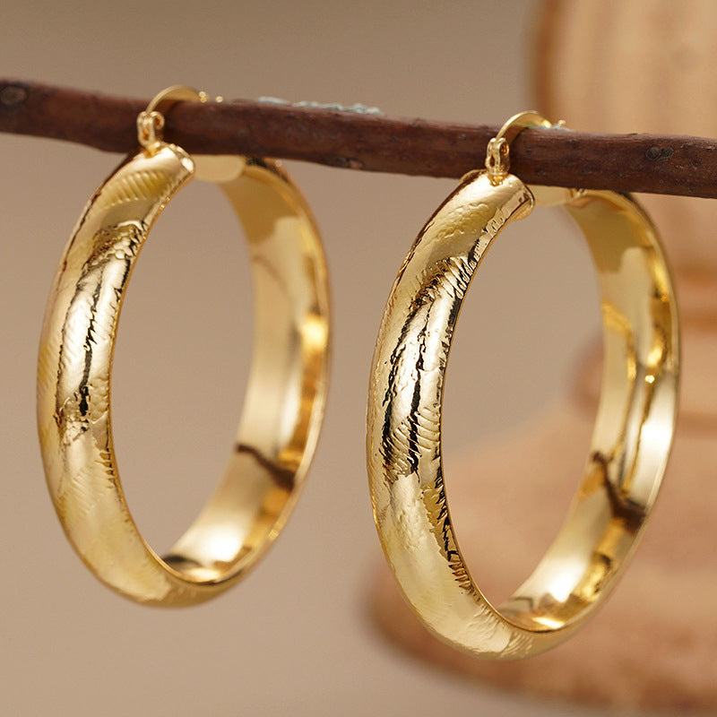Charming Piece for Any Occasion