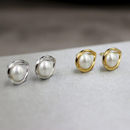 Vintage Handmade Pearl Earring
