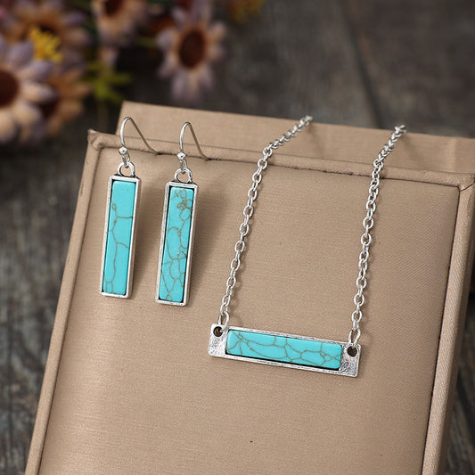 Classic Necklace with Timeless Appeal