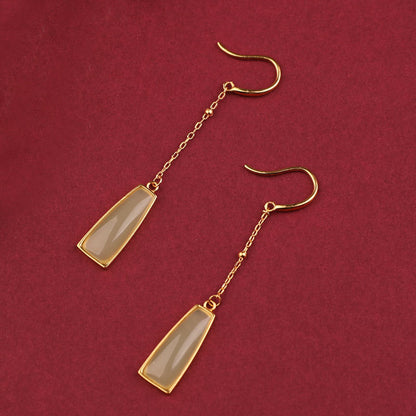 Elegant Gold Earring for Every Occasion