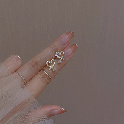 Romantic Pearl Earring for Special Moments