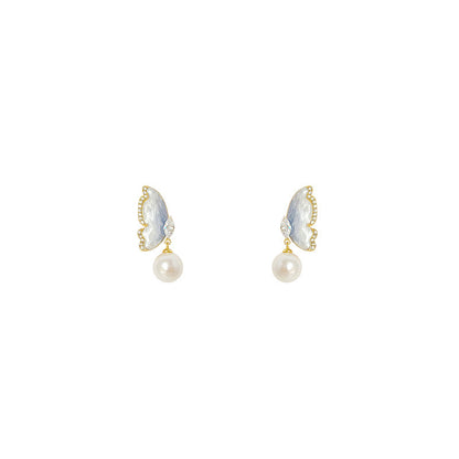 Stunning Pearl Earring for Daily Wear