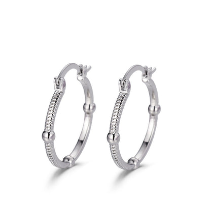 Charming Earring for Any Occasion
