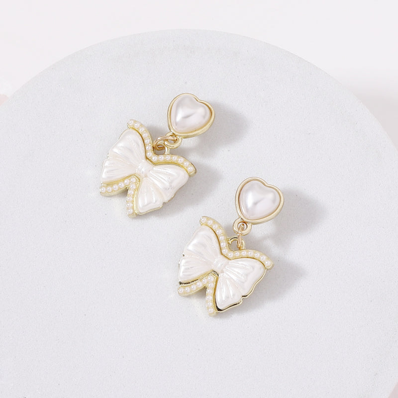 Delicate Artisan Gold Earring