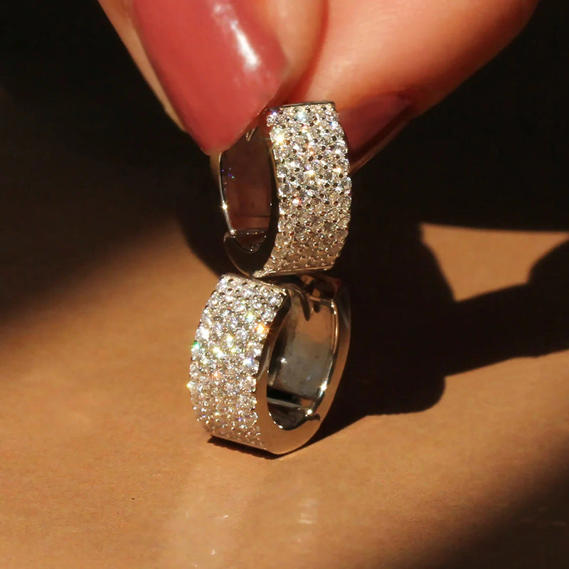 Beautiful Piece with Unique Style