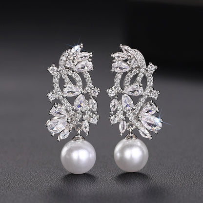 Beautiful Pearl Earring with Unique Style
