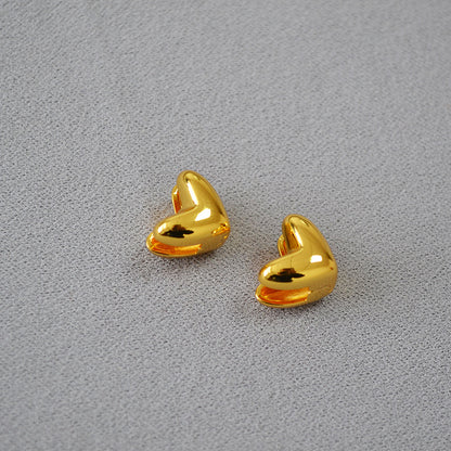Vintage Handmade Gold Earring