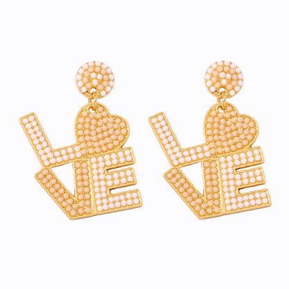 Classic Pearl Earring with Timeless Appeal