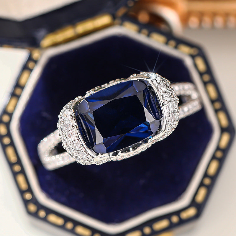 Beautiful Piece with Unique Style