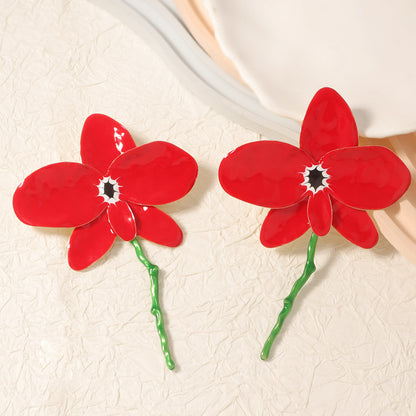 Classic Earring with Timeless Appeal