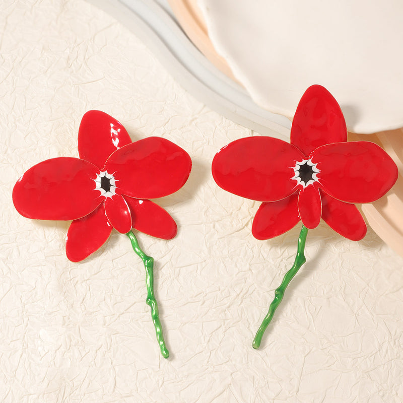 Classic Earring with Timeless Appeal