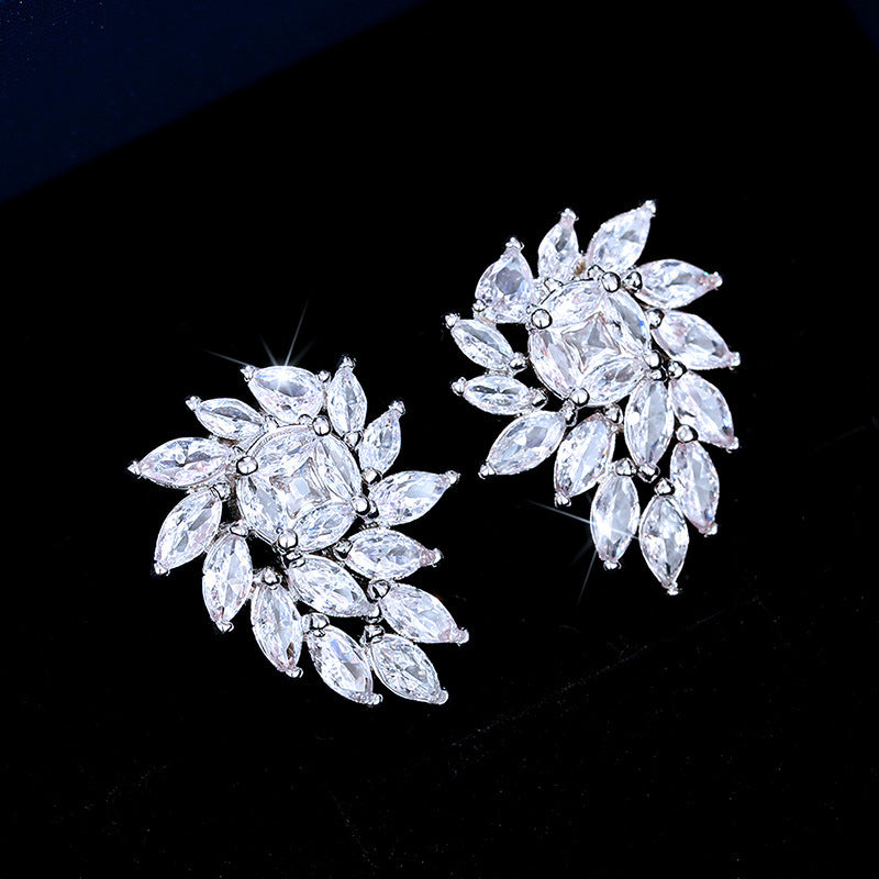 Romantic Earring for Special Moments