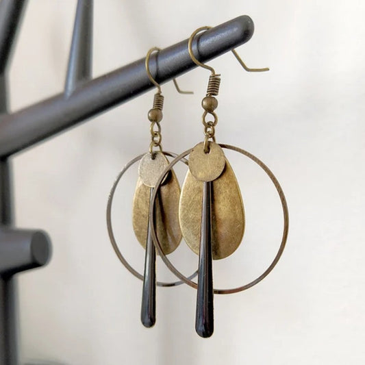 Classic Earring with Timeless Appeal