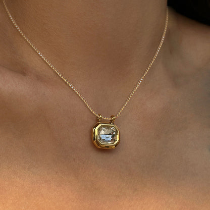 Stunning Necklace for Daily Wear