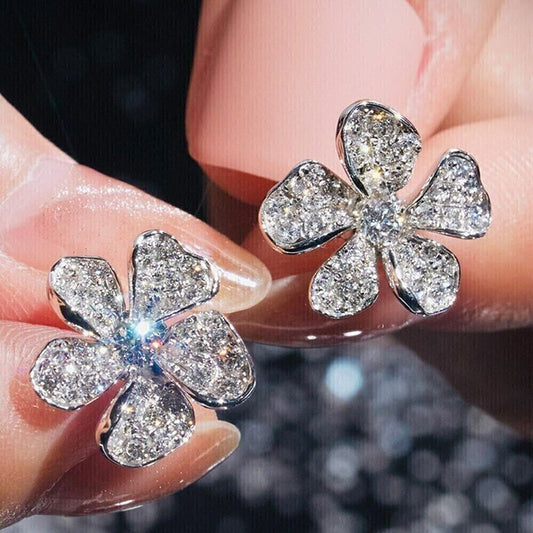 Romantic Earring for Special Moments
