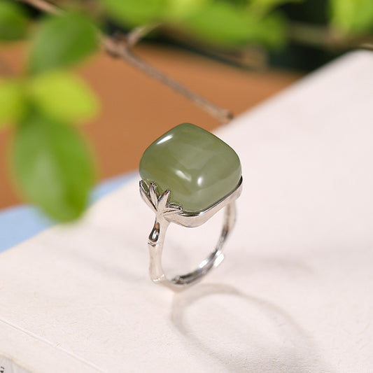 Elegant Silver Ring for Every Occasion