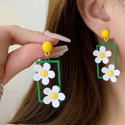 Beautiful Earring with Unique Style