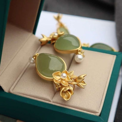 Elegant Gold Necklace for Every Occasion