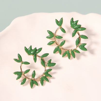 Classic Earring with Timeless Appeal