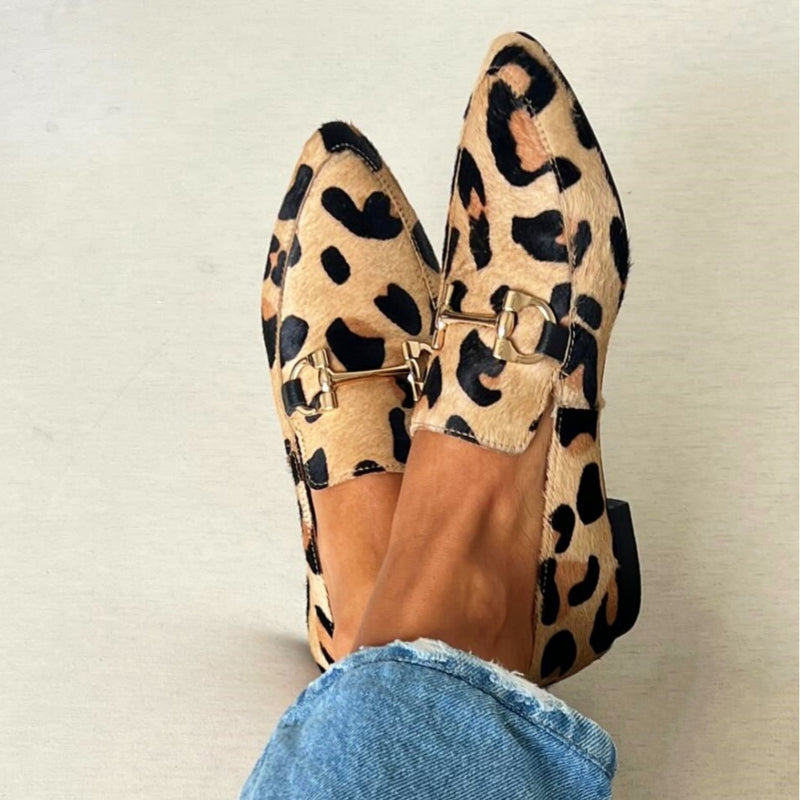 Graceful Orthopedic Shoes for Modern Look
