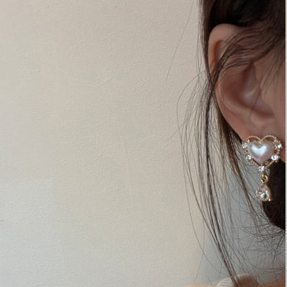 Romantic Earring for Special Moments