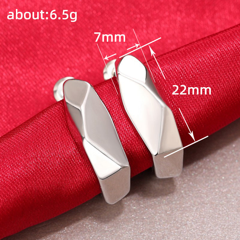 Beautiful Earring with Unique Style